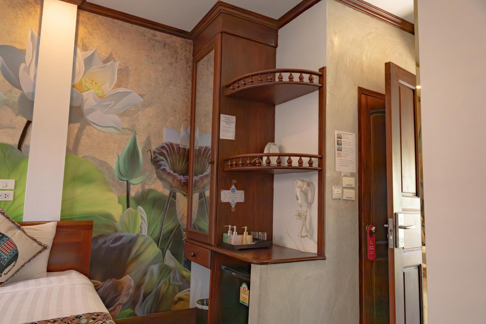Jasmine Luangprabang Hotel מראה חיצוני תמונה